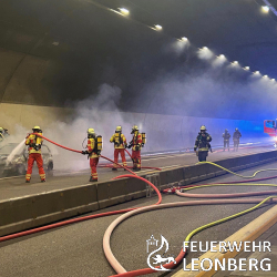 PKW-Brand im Engelbergtunnel