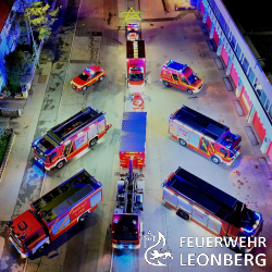 Die Freiwillige Feuerwehr Leonberg w&uuml;nscht allen B&uuml;rgerinnen und B&uuml;rgern fr&ouml;hliche, friedliche und und besinnliche Weinhachtstage und einen guten Start ins neue Jahr. 

Wir bedanken uns f&uuml;r das entgegengebrachte Vertrauen und die Unterst&uuml;tzung im vergangenen Jahr! 